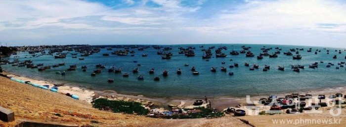 베트남 무이네 해변.jpg